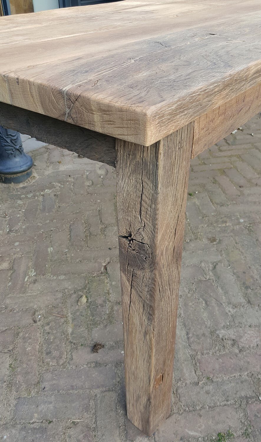 rustieke-franse-tafel-gemaakt-van-zonverbrand-oud-eiken-z002-06