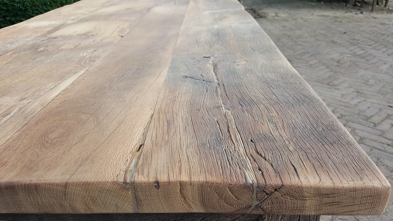rustieke-franse-tafel-gemaakt-van-zonverbrand-oud-eiken-z002-08