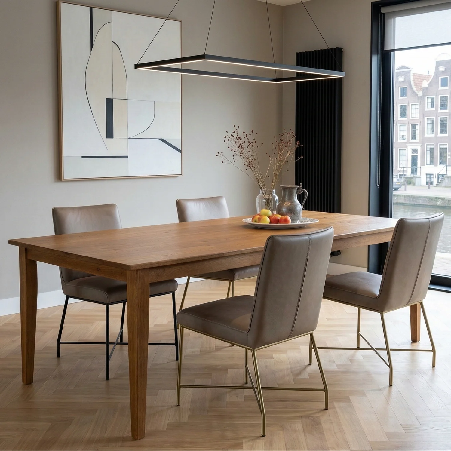 G021 Franse eettafel van eikenhout op maat Franse eettafel van eikenhout naar authentiek model op maat gemaakt