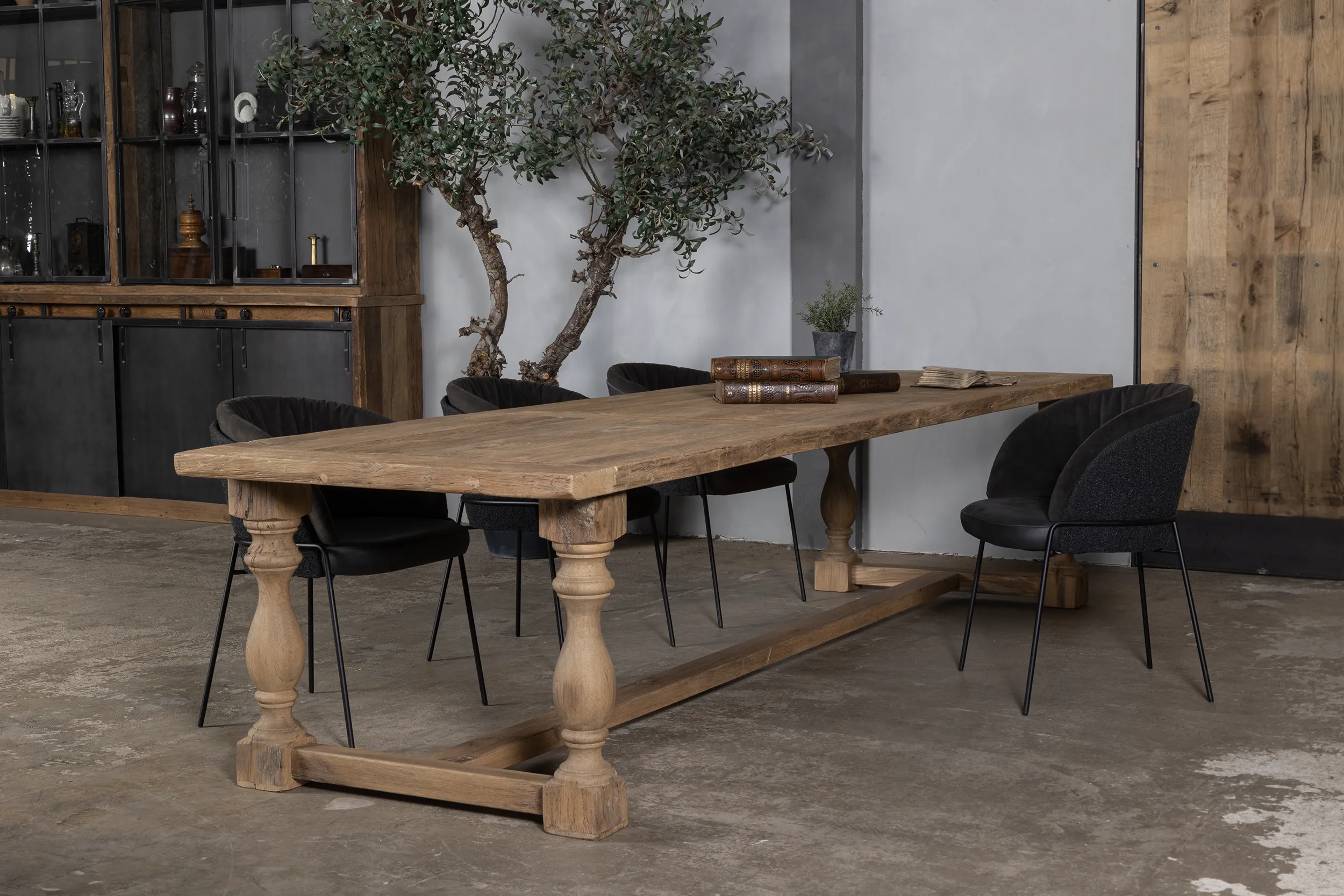 Eikenhouten kloostertafel York Z045-3