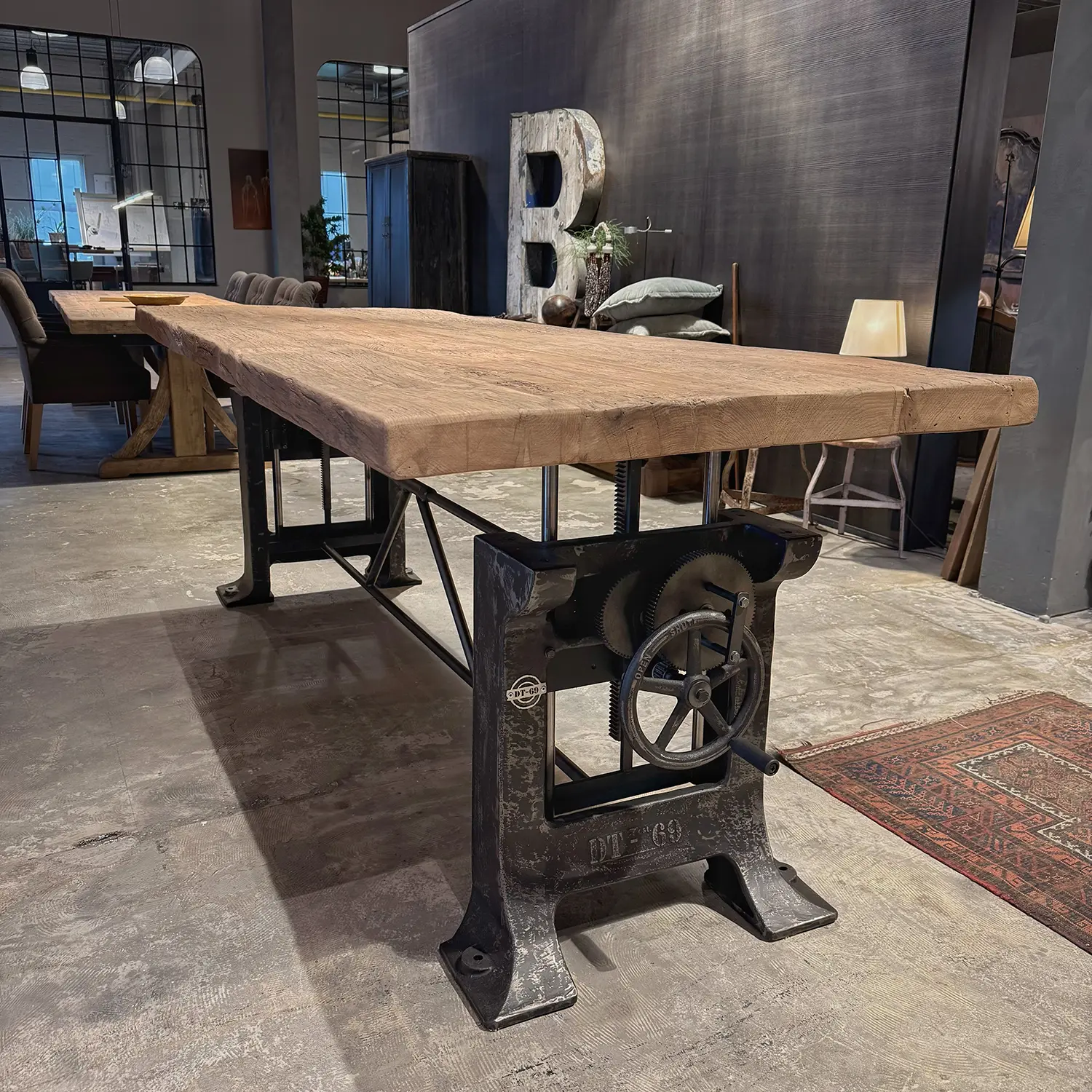 Hoogte verstelbare industriële eettafel - H007 Hoogte verstelbare Industriële tafel - H007